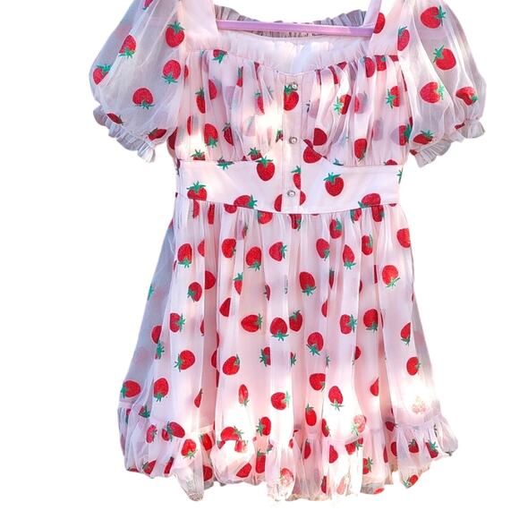 None Dresses & Skirts - Strawberry Print Womens dress Lonny nwot TWEE strawberrycore